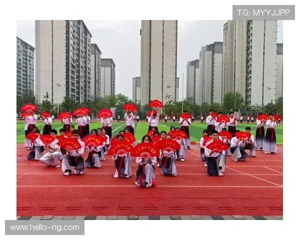 全新体育盛事揭幕 多项激烈赛事点燃激情 观众热情高涨尽享赛场魅力